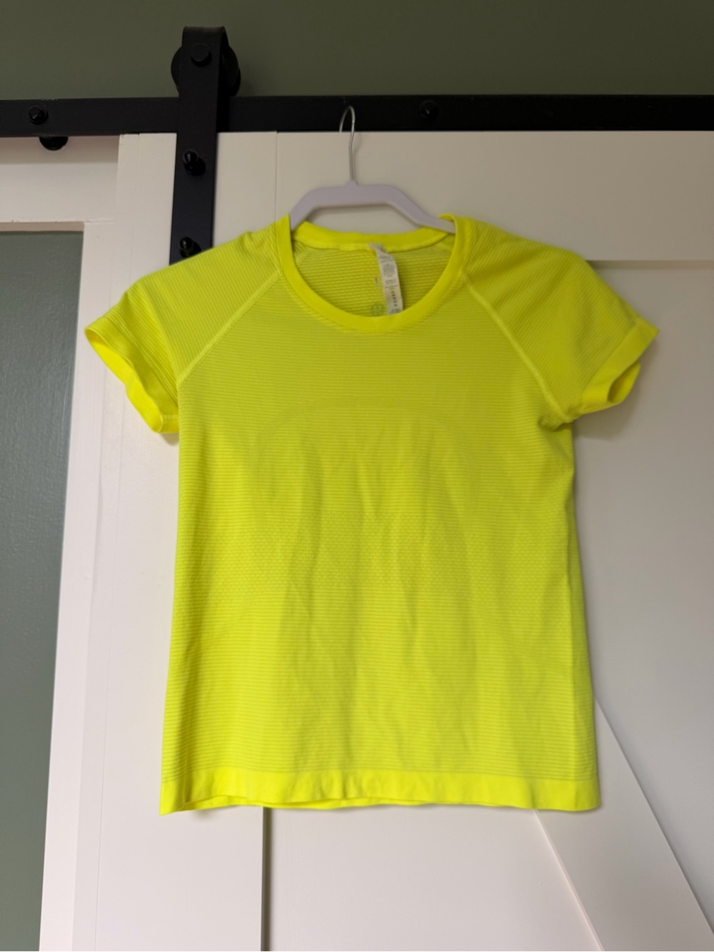 lululemon swiftly waist length 6